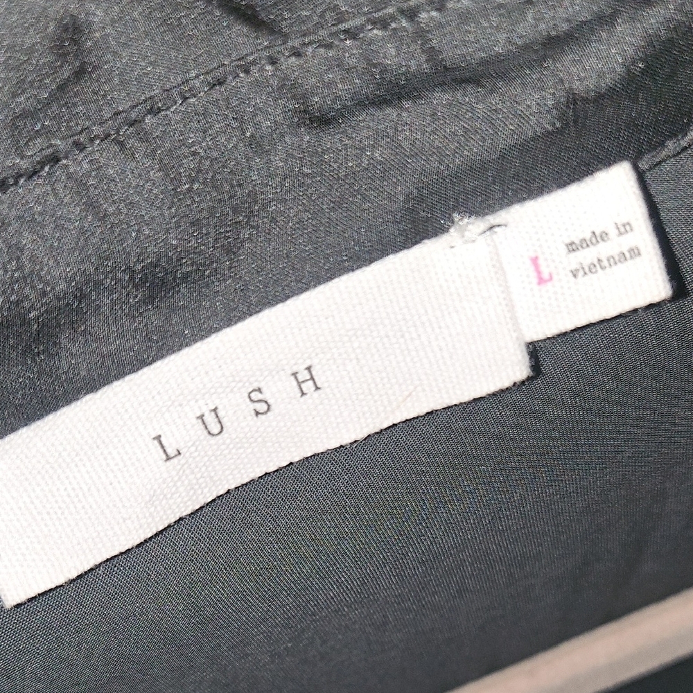 Lush Black Satin Blouse - Picture 4 of 5
